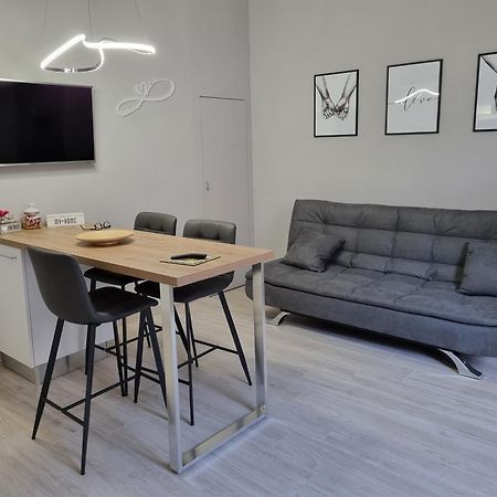 Appartement Ca Fiamma 1 à Casale Monferrato Extérieur photo